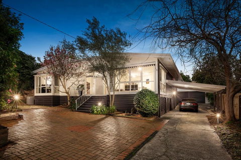 Big Room 12km To City Near Boxhill, Melbourne - Airlie Beach Holiday 2