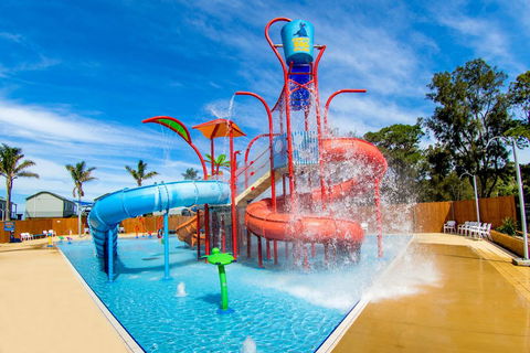 BIG4 Easts Beach Holiday Park - Airlie Beach Holiday 1