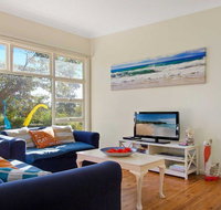BiJ's on the Beach - 200 metres to the water - Airlie Beach Holiday
