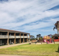 Black Swan Motor Inn - Airlie Beach Holiday