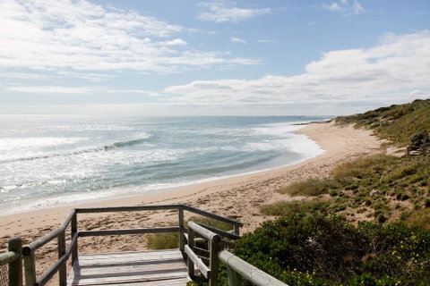 Blue Bay Beach Stay - Mandurah - Airlie Beach Holiday 1