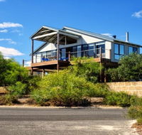 Blue Ocean Haven - Peppermint Grove Beach WA - Airlie Beach Holiday