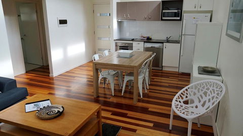 Bluewater 2 - Rainbow Shores, Walk To Beach, Private And Stylish Beach Escape, All On Level - Airlie Beach Holiday 3