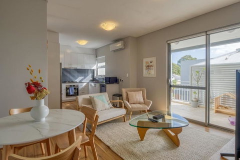 The Nordic Nook - A Relaxed Redcliffe Stay - Airlie Beach Holiday 2