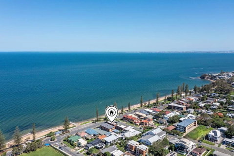 Waterfront Bliss In Margate - 30 Min From Brisbane - Airlie Beach Holiday 3