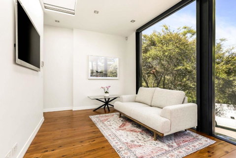 Woollahra House Beautiful 3 Bedroom Terrace - Airlie Beach Holiday 3