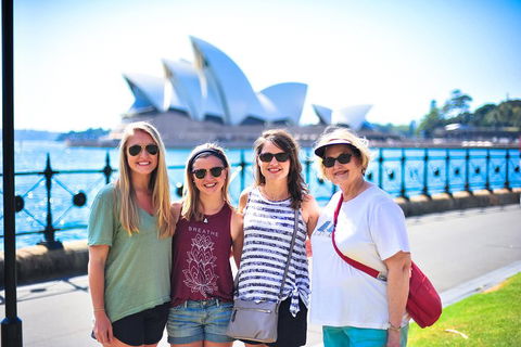 Luxury Sydney City Private Tour - Airlie Beach Holiday 2