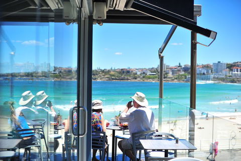 Luxury Sydney City Private Tour - Airlie Beach Holiday 5