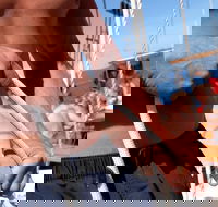 Whitehaven Beach Sailing and Snorkeling Cruise - Airlie Beach Holiday