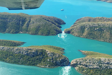 Giant Tides Tour - Cygnet Bay Pearl Farm - Airlie Beach Holiday 0