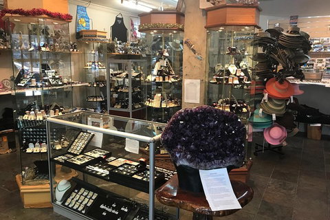 Adelaide City Highlights With Hahndorf And Mt. Lofty - Airlie Beach Holiday 2