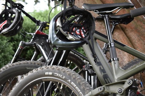 Fully Guided E-Mountain Bike Tour On The Beautiful Mornington Peninsula. - Airlie Beach Holiday 5