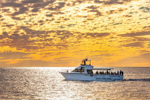 Kalbarri Sunset Coastal Cliff Cruise - Airlie Beach Holiday 1