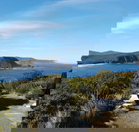 4-Day Fabulous Tasmania Tour Wineglass Bay Port Arthur Devils  Bruny Island - Airlie Beach Holiday