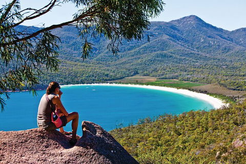 4-Day Fabulous Tasmania Tour: Wineglass Bay, Port Arthur, Devils & Bruny Island - Airlie Beach Holiday 2