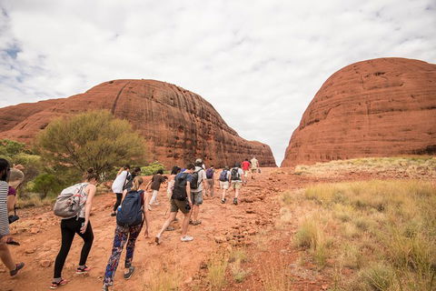 6 Day Red Centre Explorer With Accommodation - Airlie Beach Holiday 3