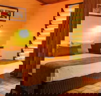 3 Day 4WD Dragonfly Dreaming Accommodated Top End Safari - Airlie Beach Holiday