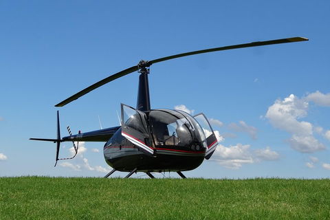 Hunter Valley Wine Country Helicopter Flight From Cessnock - Airlie Beach Holiday 1