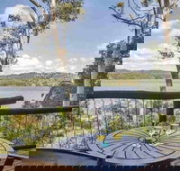 Sunshine Coast Private Scenic Guided Tour Inc. 2-Course Gourmet Lunch - Airlie Beach Holiday