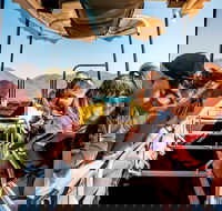 Airlie Beach Glass Bottom Boat Tour - Airlie Beach Holiday