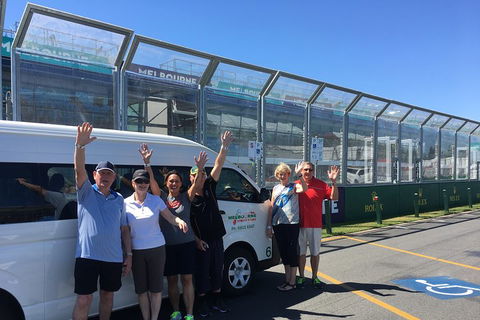 Full-Day Sports And Beer Tour Of Melbourne With Lunch - Airlie Beach Holiday 3