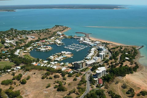 Darwin Shore Excursion: Hop-on Hop-off Bus Tour - Airlie Beach Holiday 4