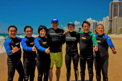 Learn To Surf At Broadbeach On The Gold Coast - Airlie Beach Holiday 3