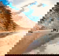 Great Beach Drive 4WD Tour - Private Charter from Noosa to Rainbow Beach - Airlie Beach Holiday